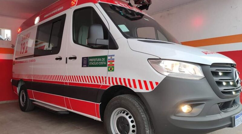 Prefeitura entrega nova ambulância para o SAMU de Otacílio Costa