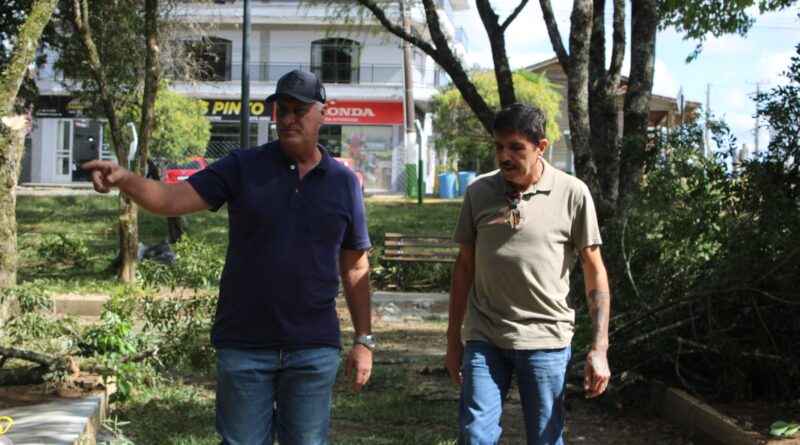 Prefeitura realiza mutirão de limpeza no Arboreto Municipal e avança na revitalização do espaço